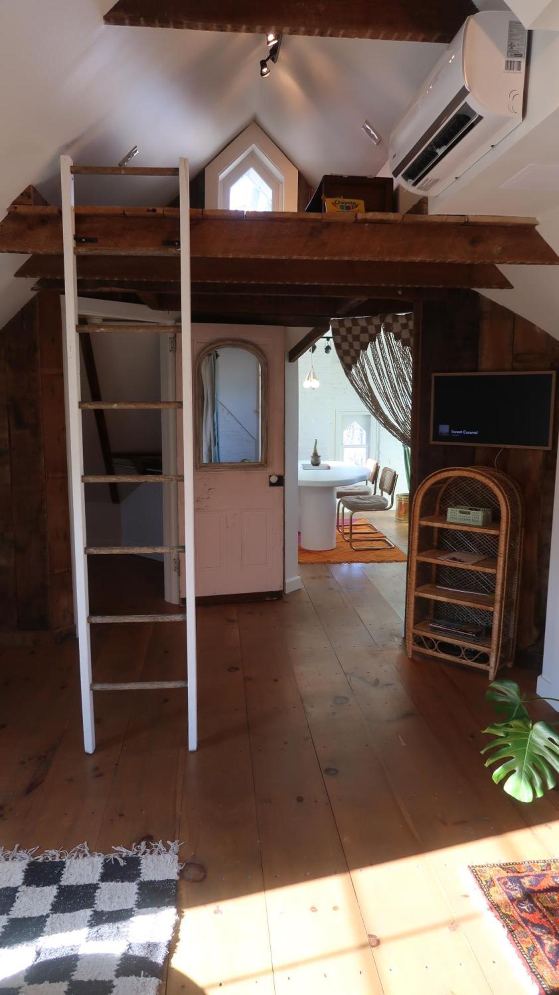 Creative Private Attic 1Br Suite Honey Brook Ngoại thất bức ảnh