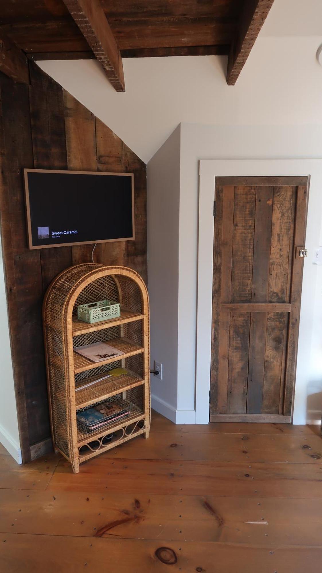 Creative Private Attic 1Br Suite Honey Brook Ngoại thất bức ảnh